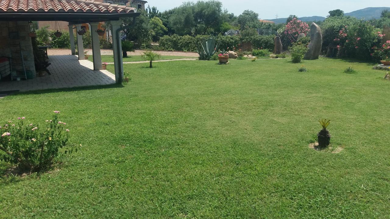 Settimo Cielo Bed & Breakfast San Teodoro  Exterior photo